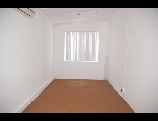 BUSINESS PROPERTY TO RENT IN GARDENS